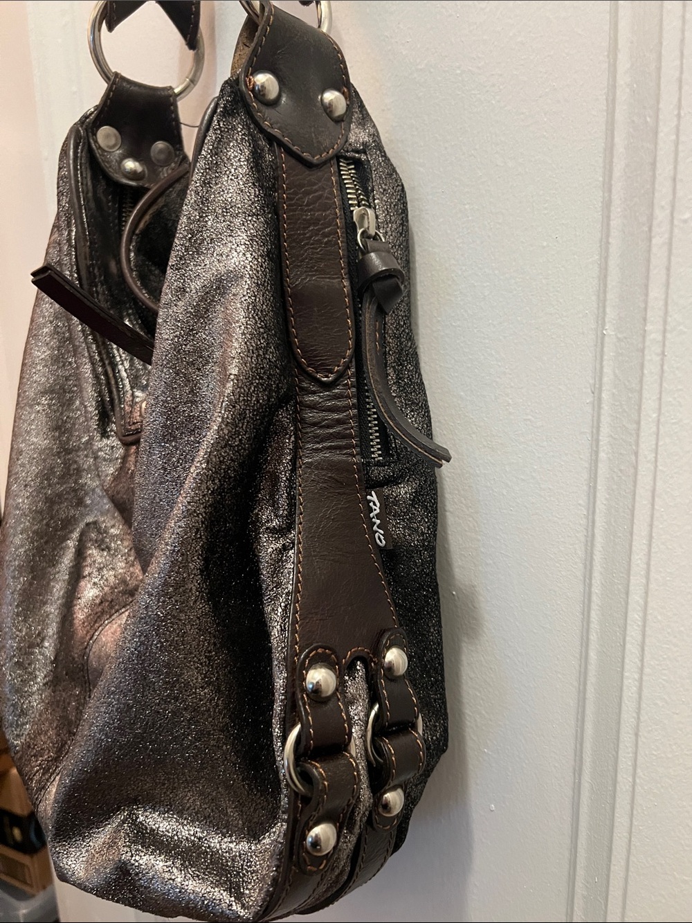 Tano Metallic Black Shoulder Hobo Bag - Picture 3 of 6